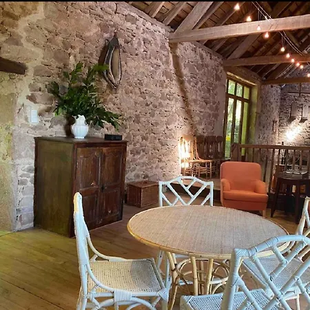 Hotel La Cascade - 16th Century