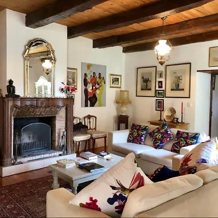 La Cascade - 16th Century 4*